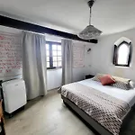 Rainha Santa Isabel - History Otel 3*