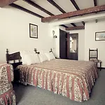 Otel Rainha Santa Isabel - History Óbidos