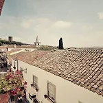 Rainha Santa Isabel - History Otel