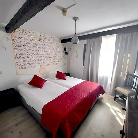 Hotel Rainha Santa Isabel - History 3*