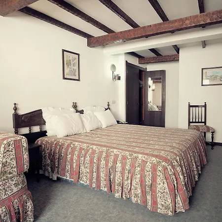 Hotel Rainha Santa Isabel - History Óbidos