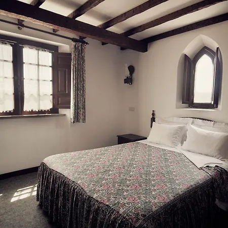 Hotel Rainha Santa Isabel - History 3*