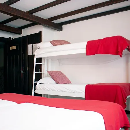 Hotell Rainha Santa Isabel - History