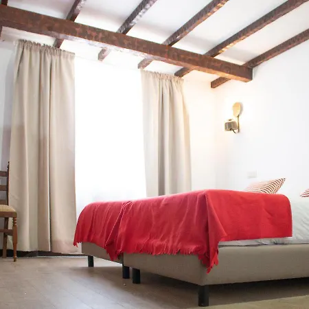 Rainha Santa Isabel - History Hotel Obidos
