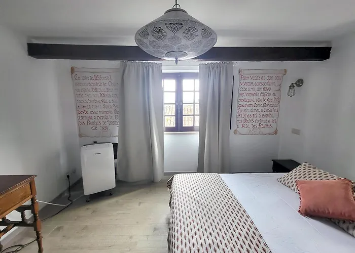 Rainha Santa Isabel - History Hotel 3*