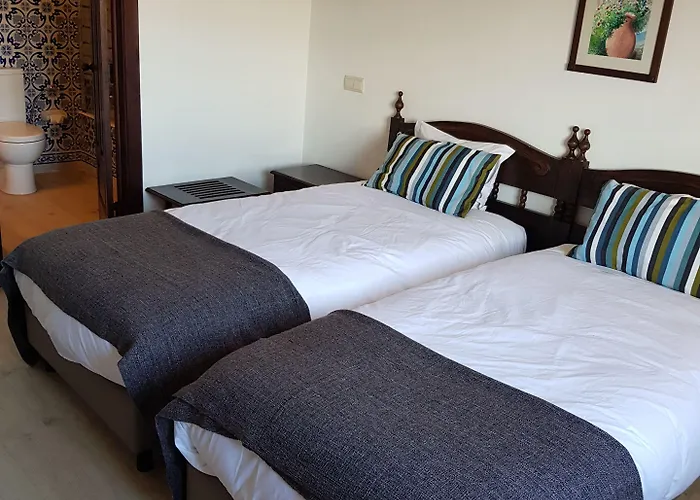 Rainha Santa Isabel - History Obidos