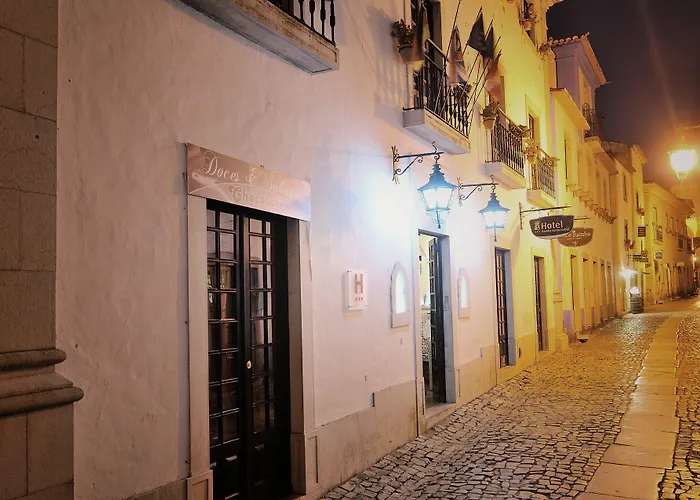 Rainha Santa Isabel - History Hotel 3*