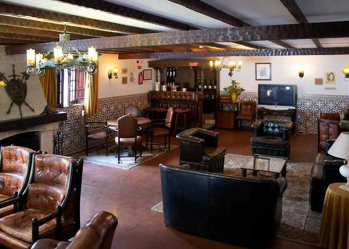 Rainha Santa Isabel - History Hotel 3*